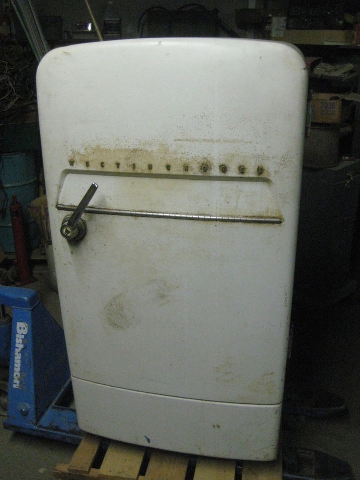 vintage refrigerators in Collectibles