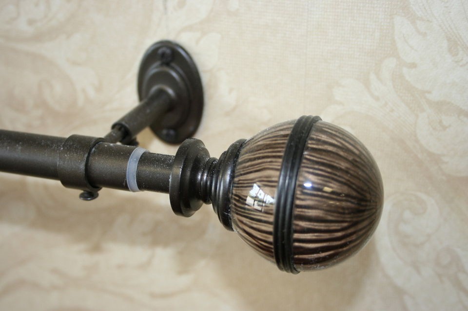 DAX CURTAIN ROD