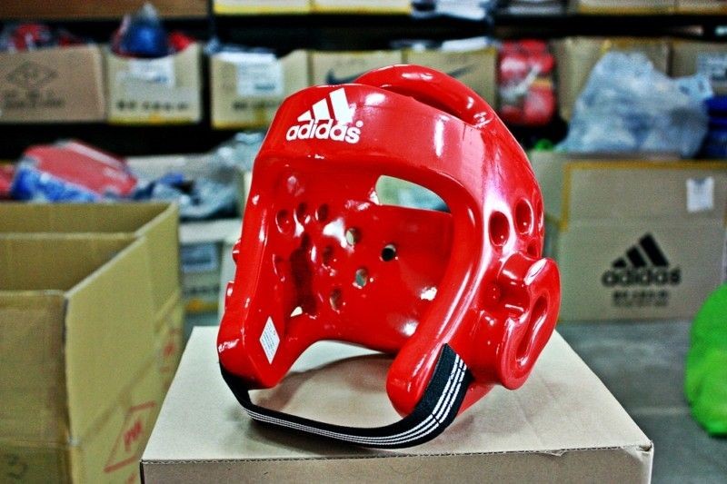 ADIDAS KARATE TAEKWONDO HEAD PROTECTOR GEAR