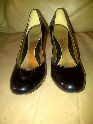 Arthur Chang Patent Black Leather Pumps   size 6.5