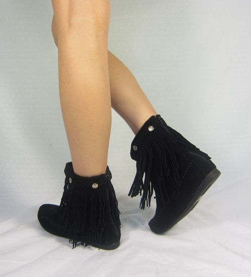   Cherokee Indian Faux Suede Flat Moccasin Fringe Tassel Boots black