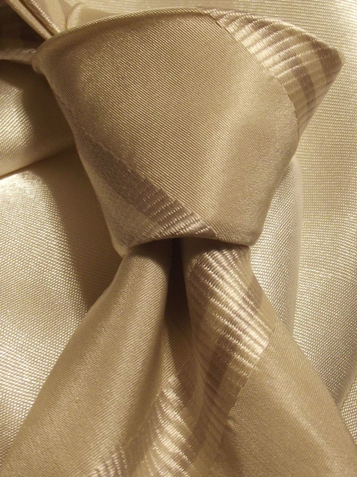 PRADA POWER TIE ,100% SILK, 100% GENUINE, CREAM & BEIGE,MADE IN ITALY