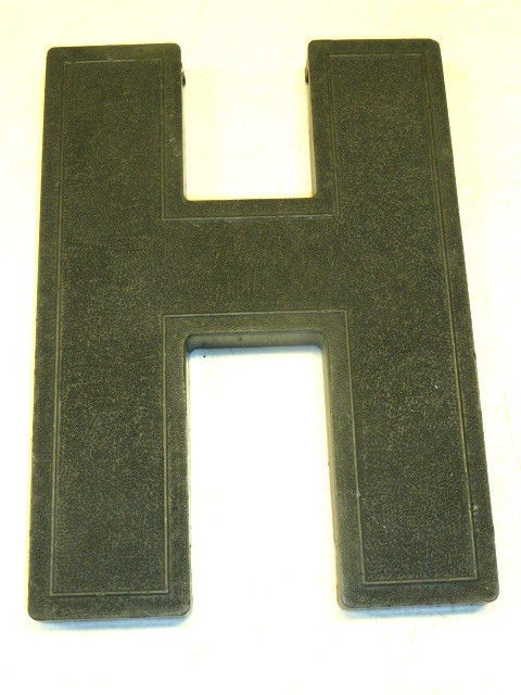 VINTAGE WAGNER ART DECO 8 BLACK MARQUEE SIGN LETTER H