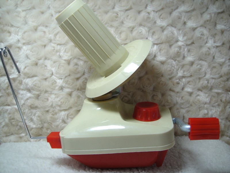 New Yarn/Fiber/Wool/String Ball Winder Hand Operated