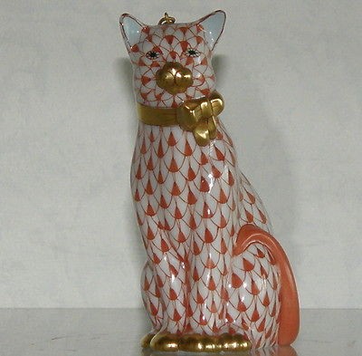 HEREND FISHNET RUST KITTY CAT CHRISTMAS ORNAMENT