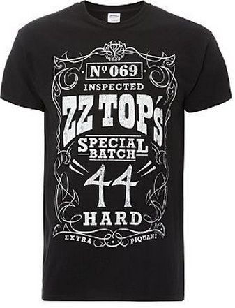   officially licensed t shirt whiskey bottle style JD print black tee