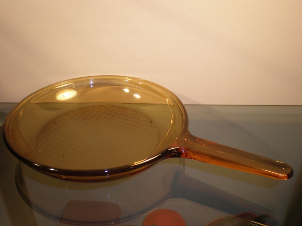 SET OF 2~Vintage VISION~CORNING FRANCE~~AMBER GLASS~ 7 SKILLETS/COOKW 