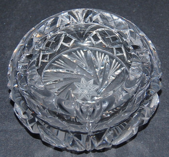 crystal ashtray star