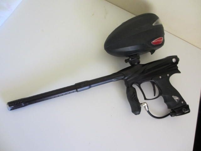 Dye DM9 Paintball Marker