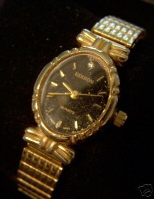 LADIES EDISON GOLD QUARTZ WRISTWATCH, RUNS GREAT