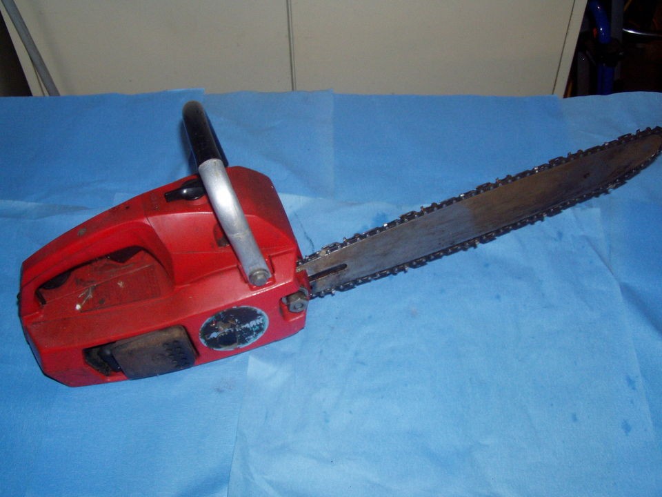 CRAFTSMAN 2.0 CHAINSAW 14 BAR   Parts or Fix