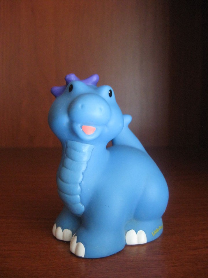 FISHER PRICE LITTLE PEOPLE DINOSAUR BABY BLUE PURPLE BUTTERFLY ON HEAD