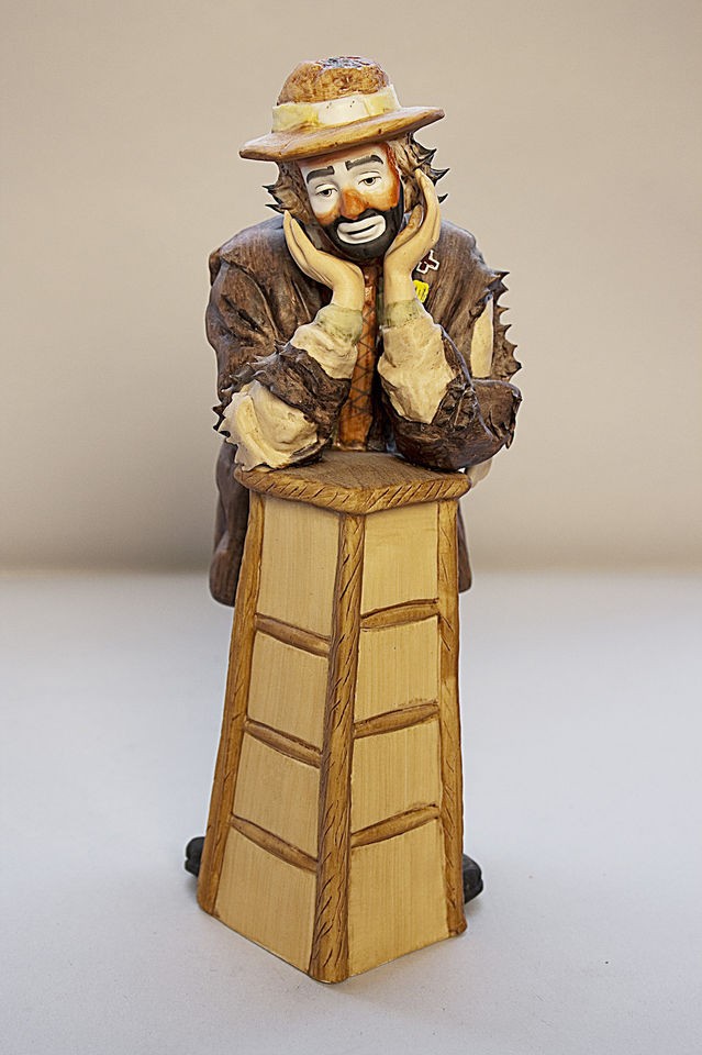 Emmett Kelly Jr. Limited Edition Why Me Clown 9 tall