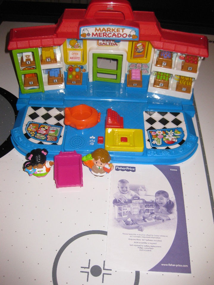 Fisher Price Little People Shop N Learn Market in Toys & Hobbies 