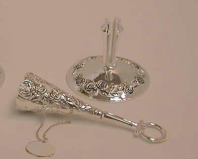 FLORAL TUSSIE MUSSIE STAND   FLORAL TUSSIE MUSSIE STAND SILVER PLATED 