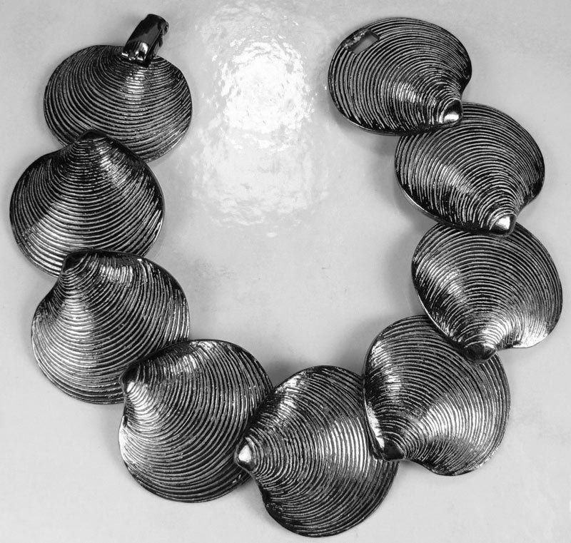   Seashore Sea Shell Clam Shell Beach Link Bracelet, Size 7 Pewter