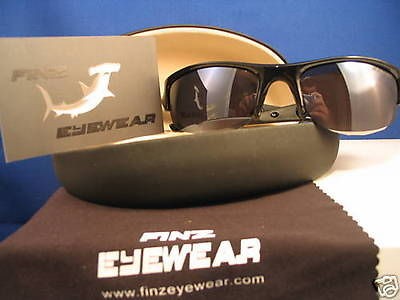   POLARIZED GOLF SUNGLASSES PACKAGE / 2012 NIKE CRUSH BALLS & BLUE HAT