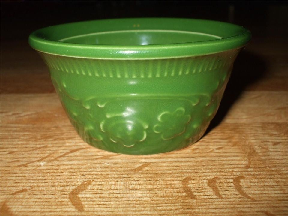 Vintage Green T.S.T. Oven Serve USA Bowl