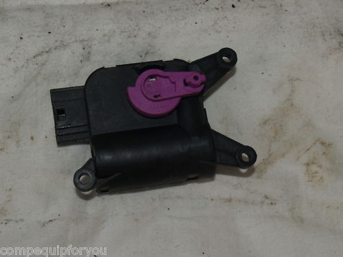   AUDI A4 3.0 B6   HEATER AC / A/C AIR FLOW FLAP CONTROL SERVO MOTOR