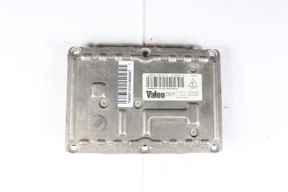   Volvo S60 S80 V70 XC70 XC90 Xenon BALLAST CONTROL UNIT COMPUTER MODULE