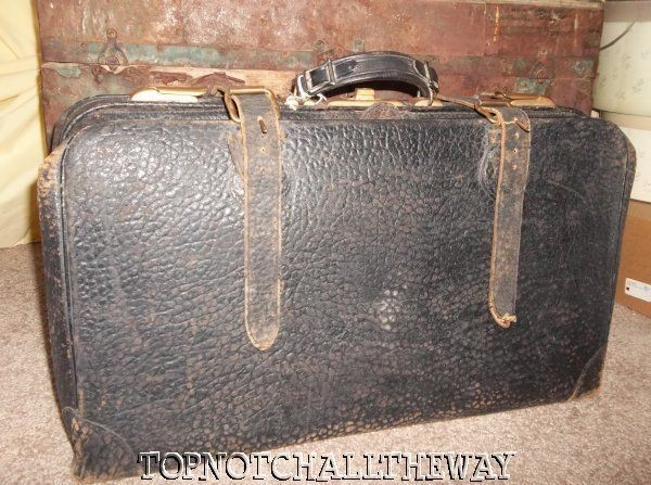 20S ODDITIES LEATHER TRAVELER LUGGAGE Attache BRIEFCASE PRIMITIVE FOLK 