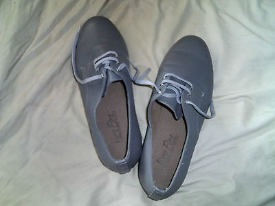 Light Grey, leather, mens dance shoes, sz 9 W