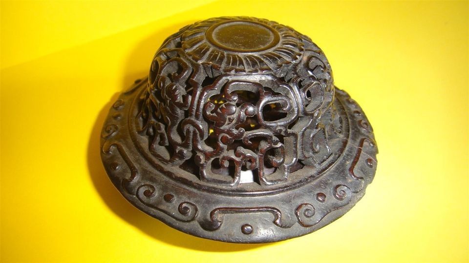   CHINA EXTREMELY RARE ANTIQUE CARVED WOOD ROSEWOOD CHINESE CRICKET CAGE