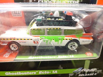   Gear R8 1Ghostbusters Ecto 1A 1959 Cadillac (Green) HO Slot Car