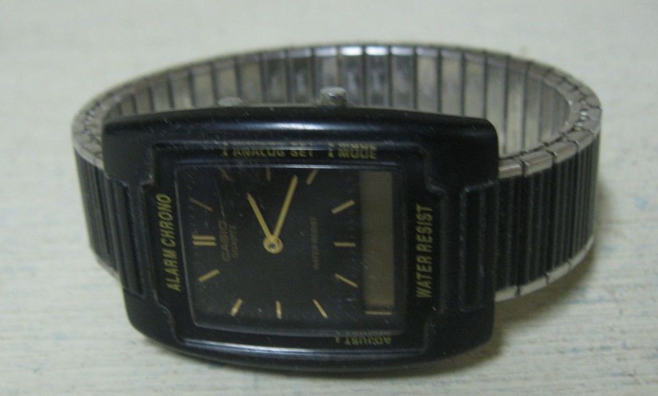 COLLECTIBLE CASIO QUARTZ AQ 47 MENS WRISTWATCH PARTS REPAIR