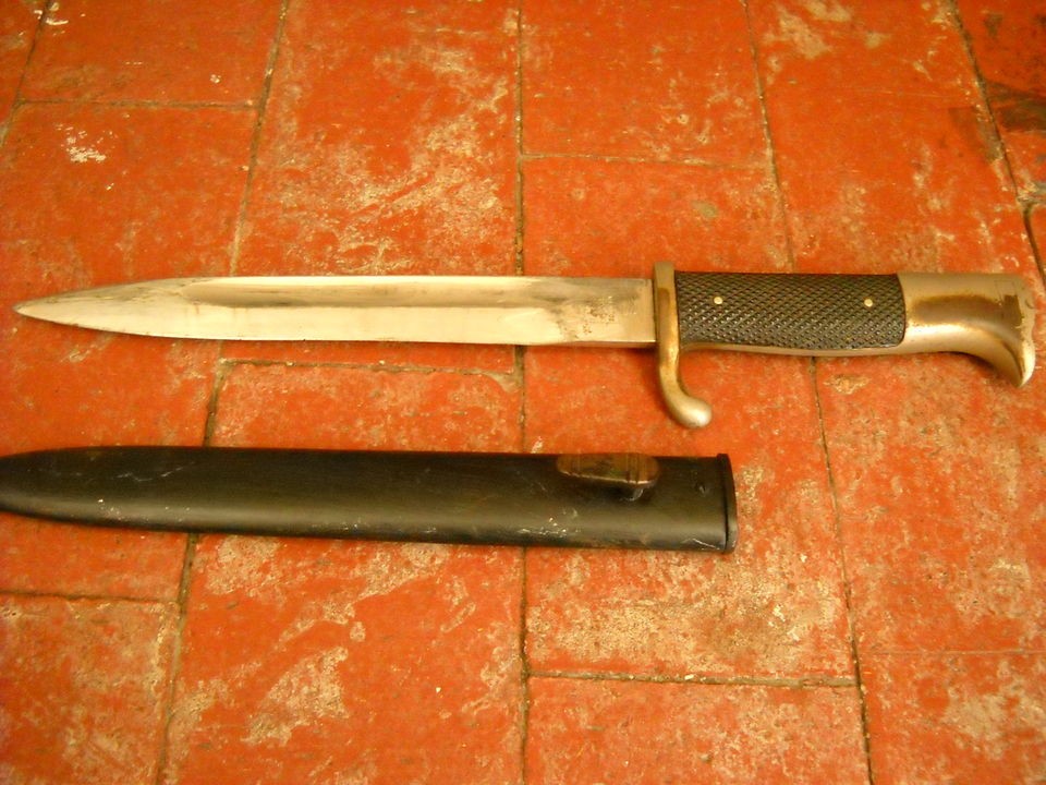 WWII Solingen Knife w/Metal Scabbard