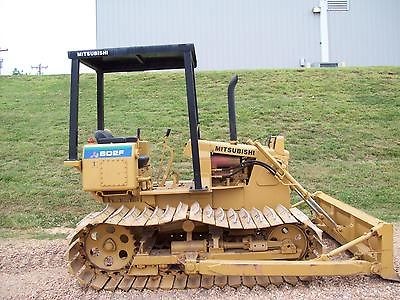 MITSUBISHI BULL DOZER LGP MUD TRACK TRACTOR BD2F APROX. 350 CASE JOHN 