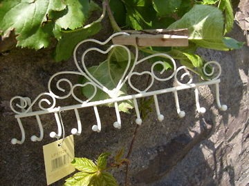   cream jewellery, bracelet, necklace, keys wall hanger,hook,rack shabby