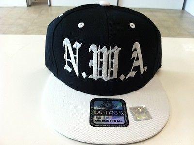 vintage snapback hats in Vintage