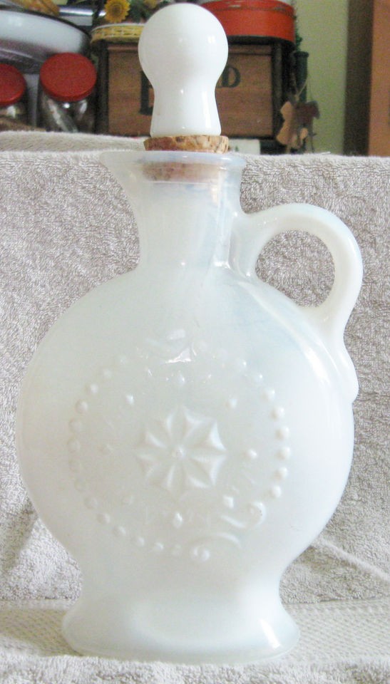 Jim Beam Whiskey White Opalescent Decanter