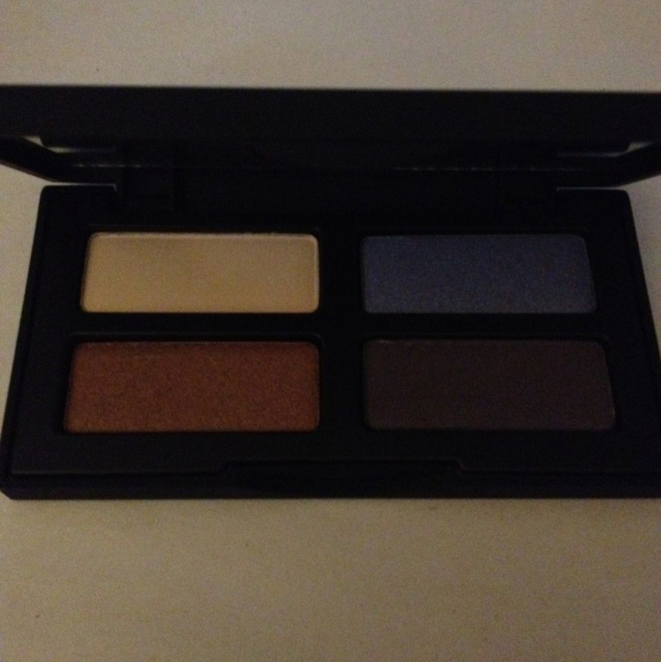 Kat Von D True Romance Palette Little Saint 4 Seductive Eye Shadow 