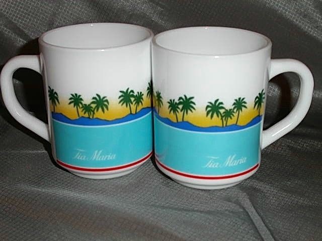 Tia Maria Small Glass Cups Tropical Scene 3 1/2 High