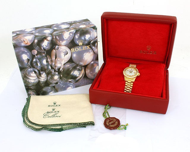 LADIES ROLEX PRESIDENT DATEJUST 18K GOLD & DIAMONDS WRIST WATCH W/ BOX