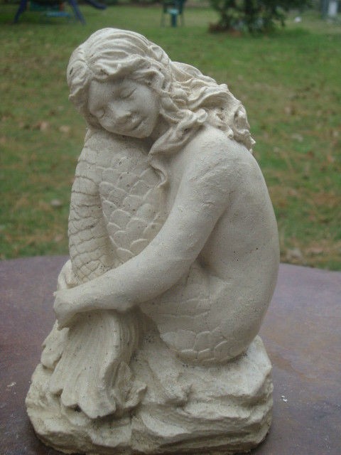 RESTING SITTING MYSTICAL MERMAID WHITE CONCRETE GARDEN STATUE GREAT 