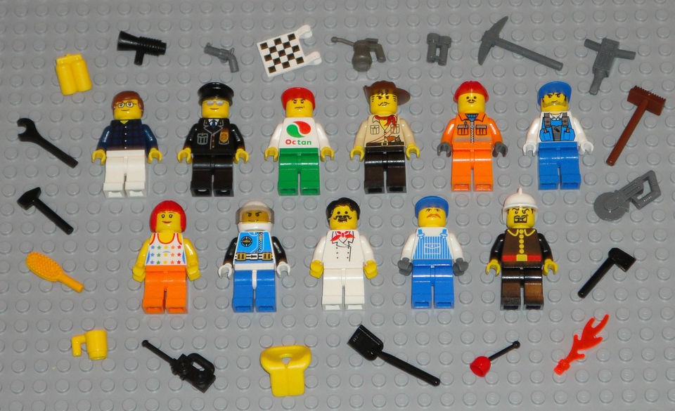 Lego MINIFIGURES Lot 11 People Police Fireman Girl City Space Toys 