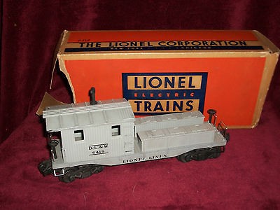 LIONEL TRAINS no. 6419 WRECKING CAR w/ Box