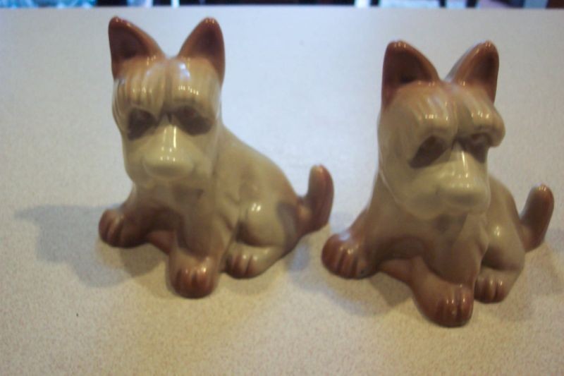 Vintage scottie scotty metal bookends wheaten enamelled