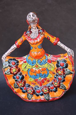 MEXICAN HANDPAINTED TALAVERA SKELETON CATRINA FIGURE DAY OF THE DEAD 