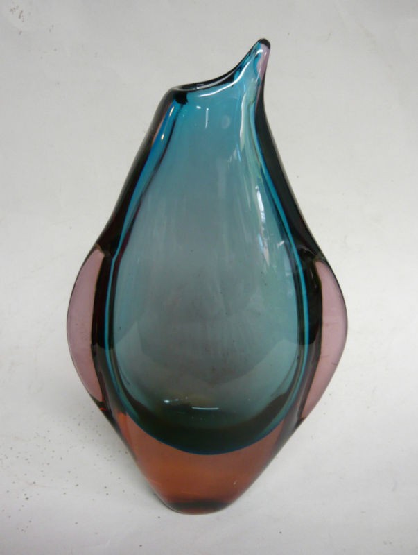   MID CENTURY DANISH MODERN PENGUIN GLASS VASE HADELAND Norway ABSTRACT