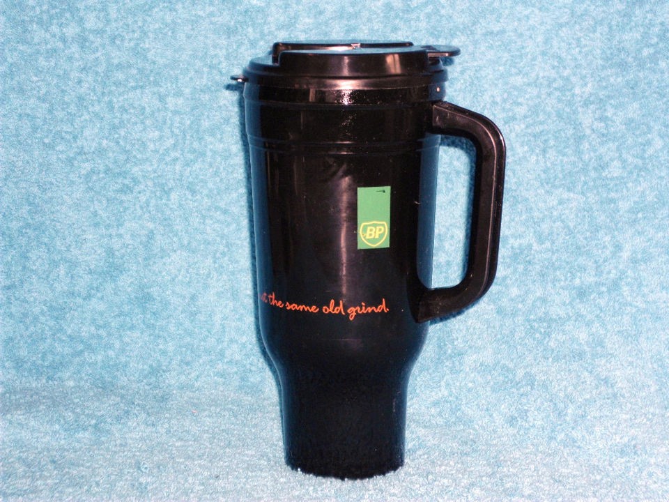 100% ALADDIN MUG  28 OZ INSULATED MUG WITH NON LEAK LID   GENTLY USED