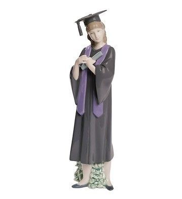 NAO Porcelain, by Lladro (Free Worldwide Shipping) GRADUATION JOY 