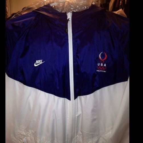   Stand USOC Windrunner Jacket  Olympics Beijing 2008  Sz M  VERY RARE