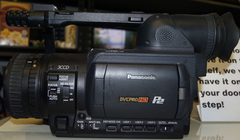 SPECIAL* PANASONIC HVX200P DVCPRO P2 CAM HVX200 BUNDLE AG HVX200