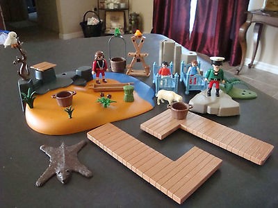 LOT OF PLAYMOBIL TOYS OWL LAND PLATFORM 2 DOCKS BASKETS BEDS PEOPLE 