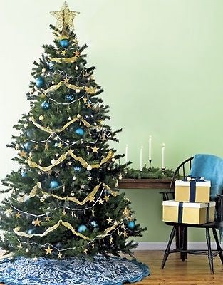 Madison Colorado Pine 6.5 ft Christmas Tree Pre lit   Clear lights