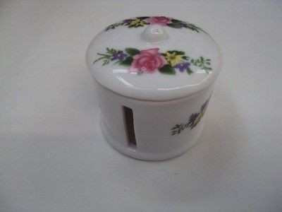 PORCELAIN STAMP ROLL DISPENSER HOLDER HOLDS A ROLL OF STAMPS ROSE 